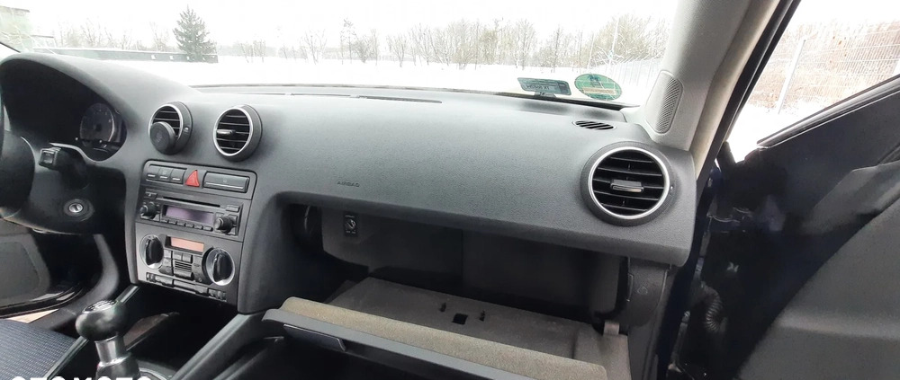 Audi A3 cena 12500 przebieg: 258675, rok produkcji 2004 z Kraków małe 277